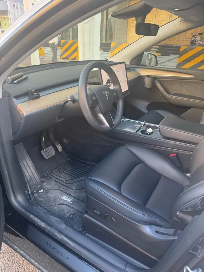2021 Tesla Model Y BEV 60KWH,autocango,china used car exporter,china ev exporter,chinese used car exporter,chinese used ev exporter