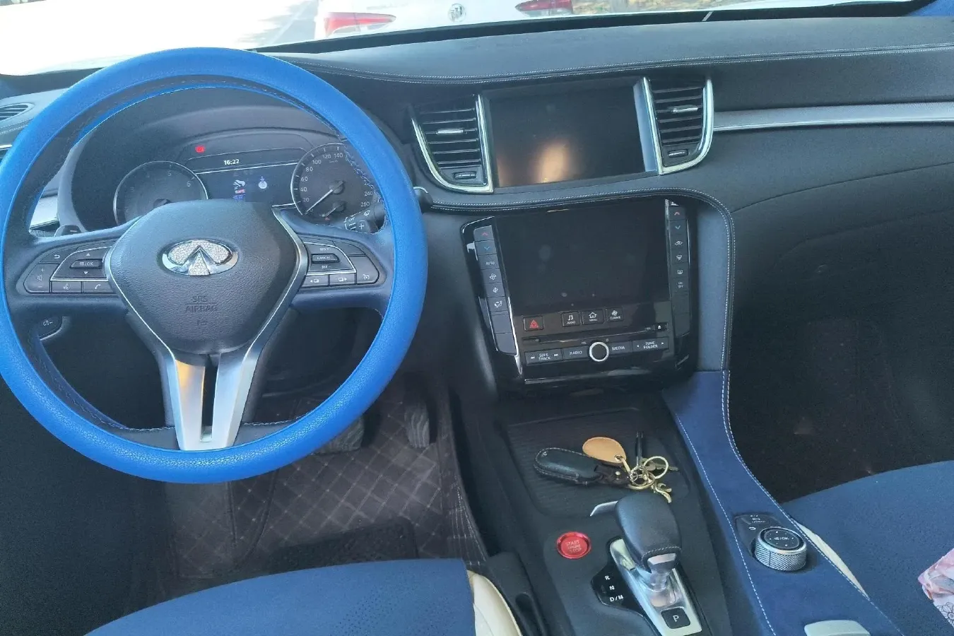 2022 Infiniti QX50 2.0T 245HP L4 CVT,autocango,china used car exporter,china ev exporter,chinese used car exporter,chinese used ev exporter