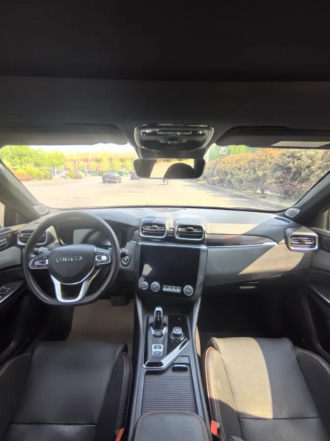 2020 LYNK&CO 03 2.0T 190HP L4 6AT,autocango,china used car exporter,china ev exporter,chinese used car exporter,chinese used ev exporter