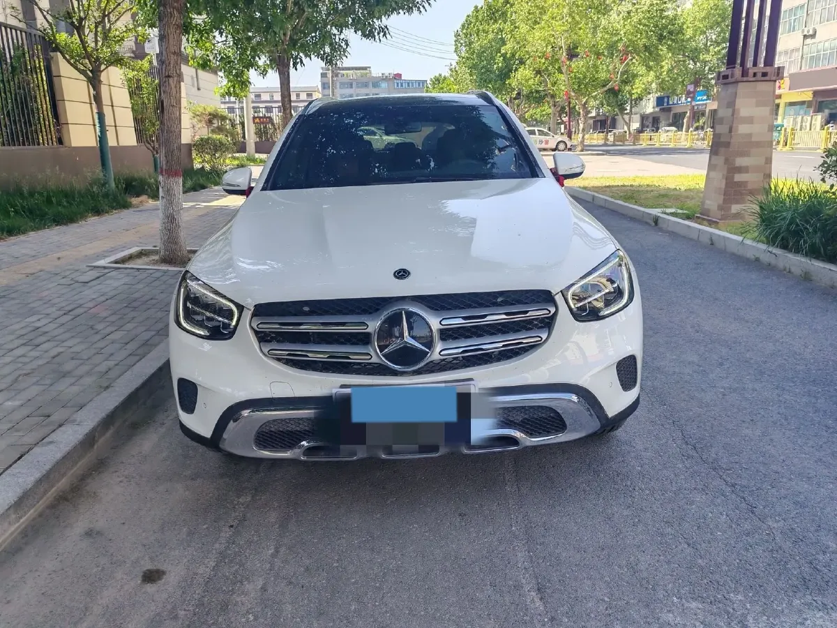 2020 Mercedes-Benz GLC Class 2.0T 197HP L4 9AT,autocango,china used car exporter,china ev exporter,chinese used car exporter,chinese used ev exporter