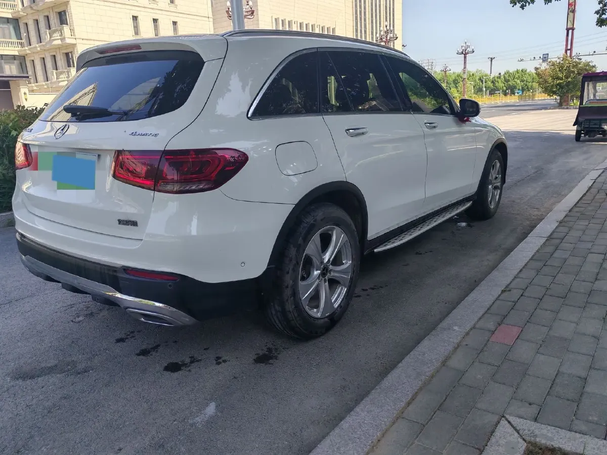 2020 Mercedes-Benz GLC Class 2.0T 197HP L4 9AT,autocango,china used car exporter,china ev exporter,chinese used car exporter,chinese used ev exporter