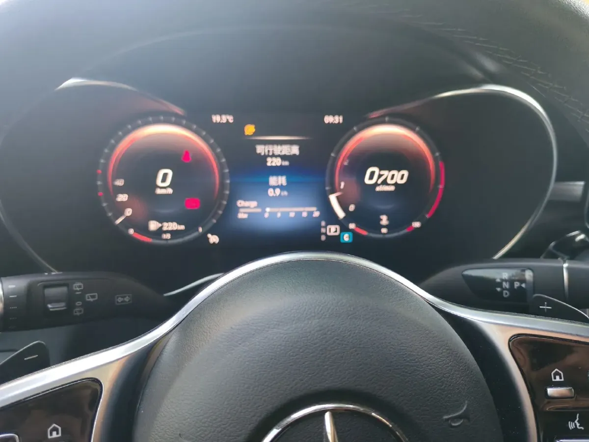 2020 Mercedes-Benz GLC Class 2.0T 197HP L4 9AT,autocango,china used car exporter,china ev exporter,chinese used car exporter,chinese used ev exporter