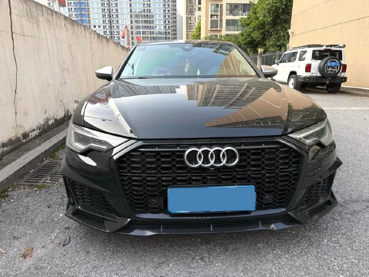 2023 Audi A6L 2.0T 245HP L4 7DCT,autocango,china used car exporter,china ev exporter,chinese used car exporter,chinese used ev exporter