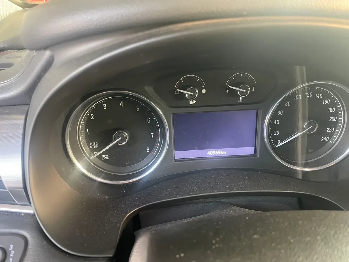 2021 Buick Larcosse 2.0T 237HP L4 9AT,autocango,china used car exporter,china ev exporter,chinese used car exporter,chinese used ev exporter