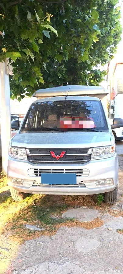 2023 WuLing RongGuang New Truck 2.0L 136HP L4 5MT,autocango,china used car exporter,china ev exporter,chinese used car exporter,chinese used ev exporter