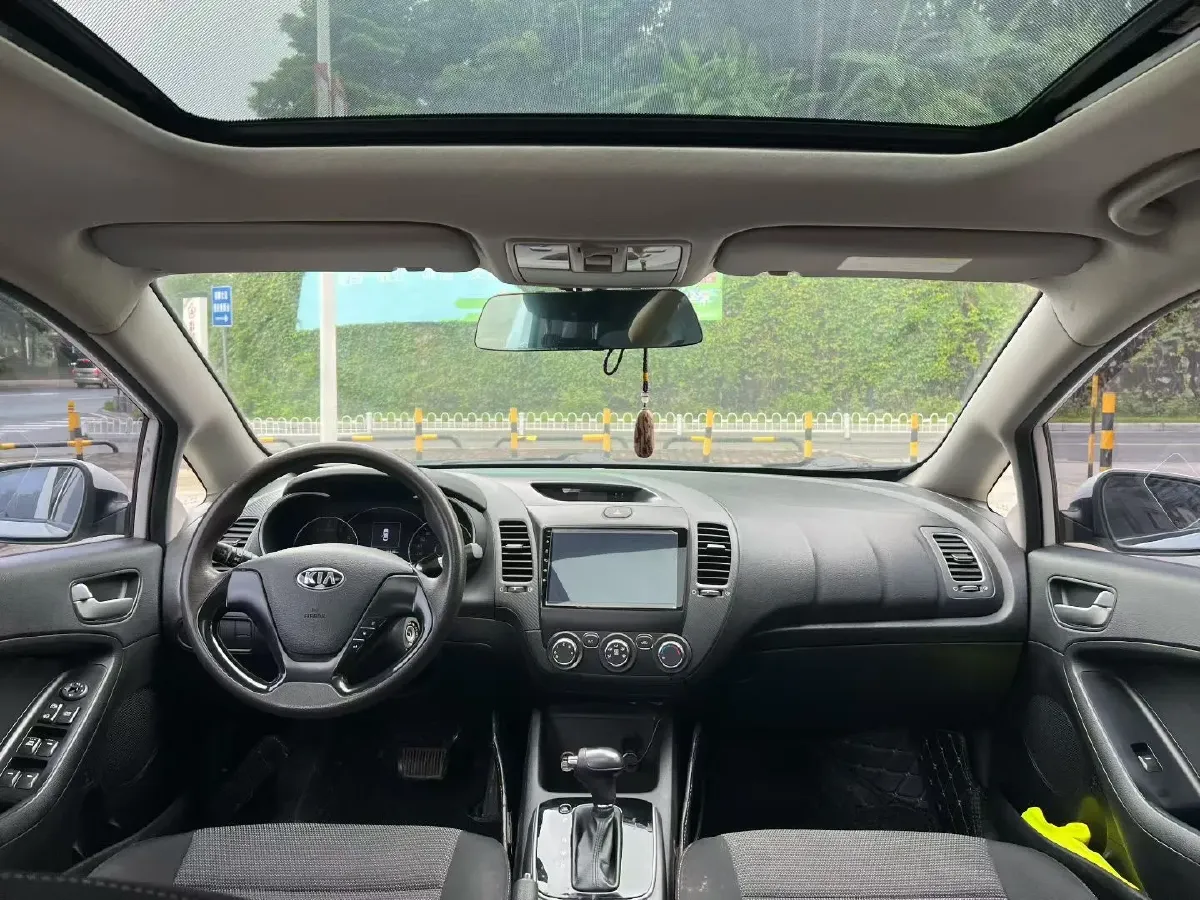 2017 Kia K3 1.6L 128HP L4 6AT,autocango,china used car exporter,china ev exporter,chinese used car exporter,chinese used ev exporter