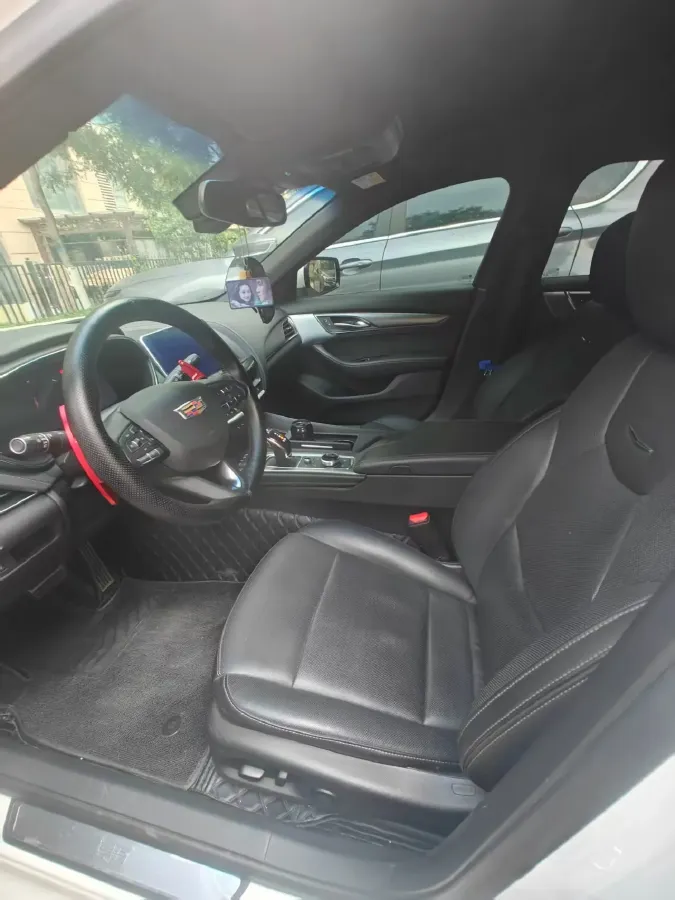 2024 Cadillac CT5 2.0T 237HP L4 10AT,autocango,china used car exporter,china ev exporter,chinese used car exporter,chinese used ev exporter