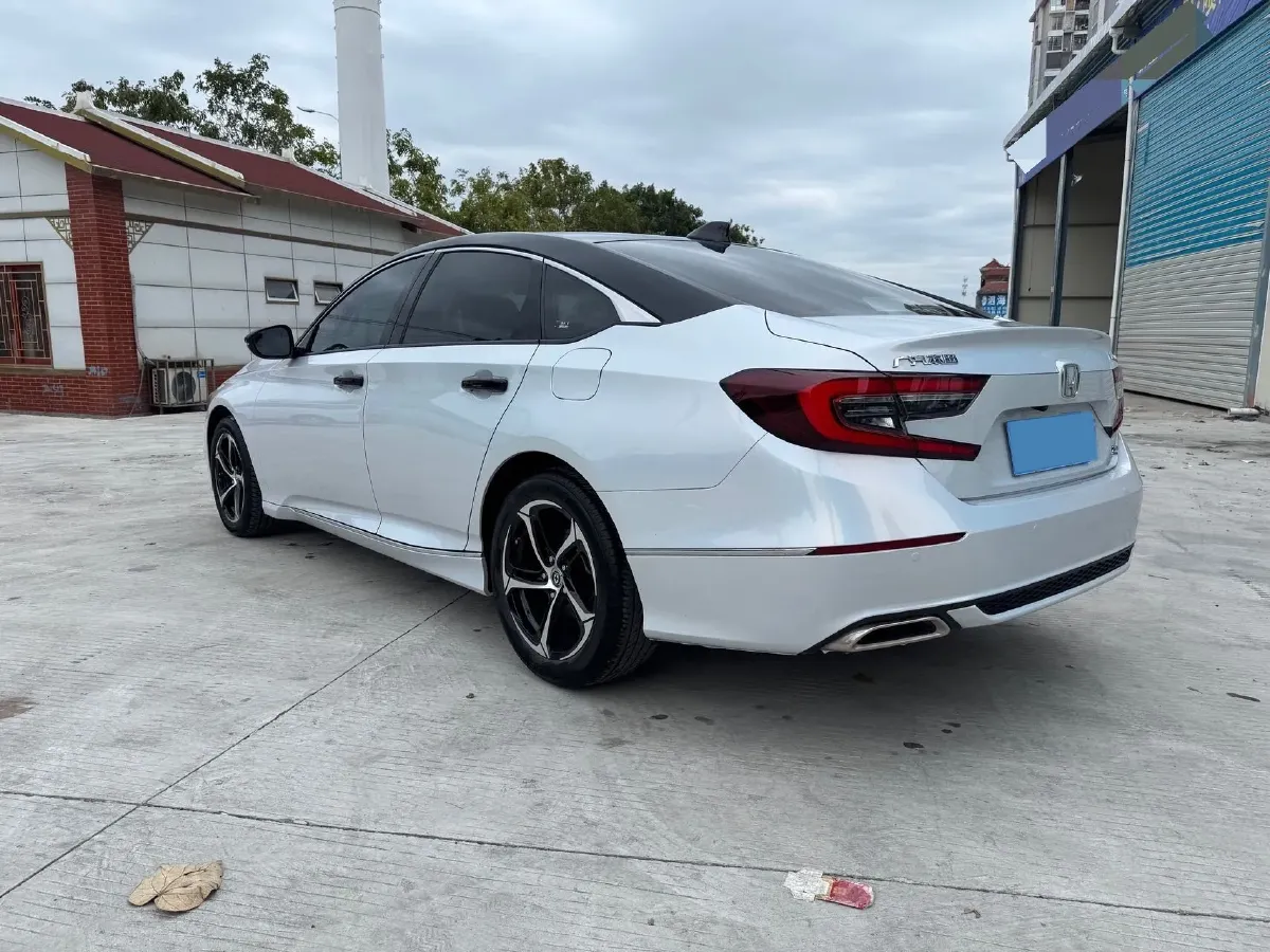 2022 Honda Accord 1.5T 194HP L4 CVT,autocango,china used car exporter,china ev exporter,chinese used car exporter,chinese used ev exporter