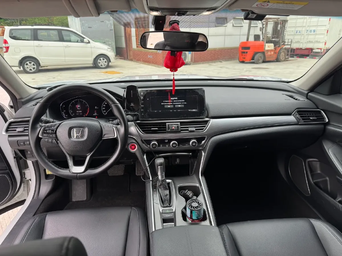 2022 Honda Accord 1.5T 194HP L4 CVT,autocango,china used car exporter,china ev exporter,chinese used car exporter,chinese used ev exporter