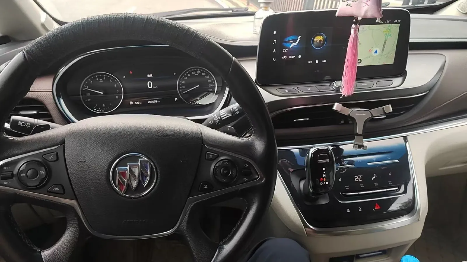 2021 Buick GL8 2.0T 237HP L4 9AT,autocango,china used car exporter,china ev exporter,chinese used car exporter,chinese used ev exporter