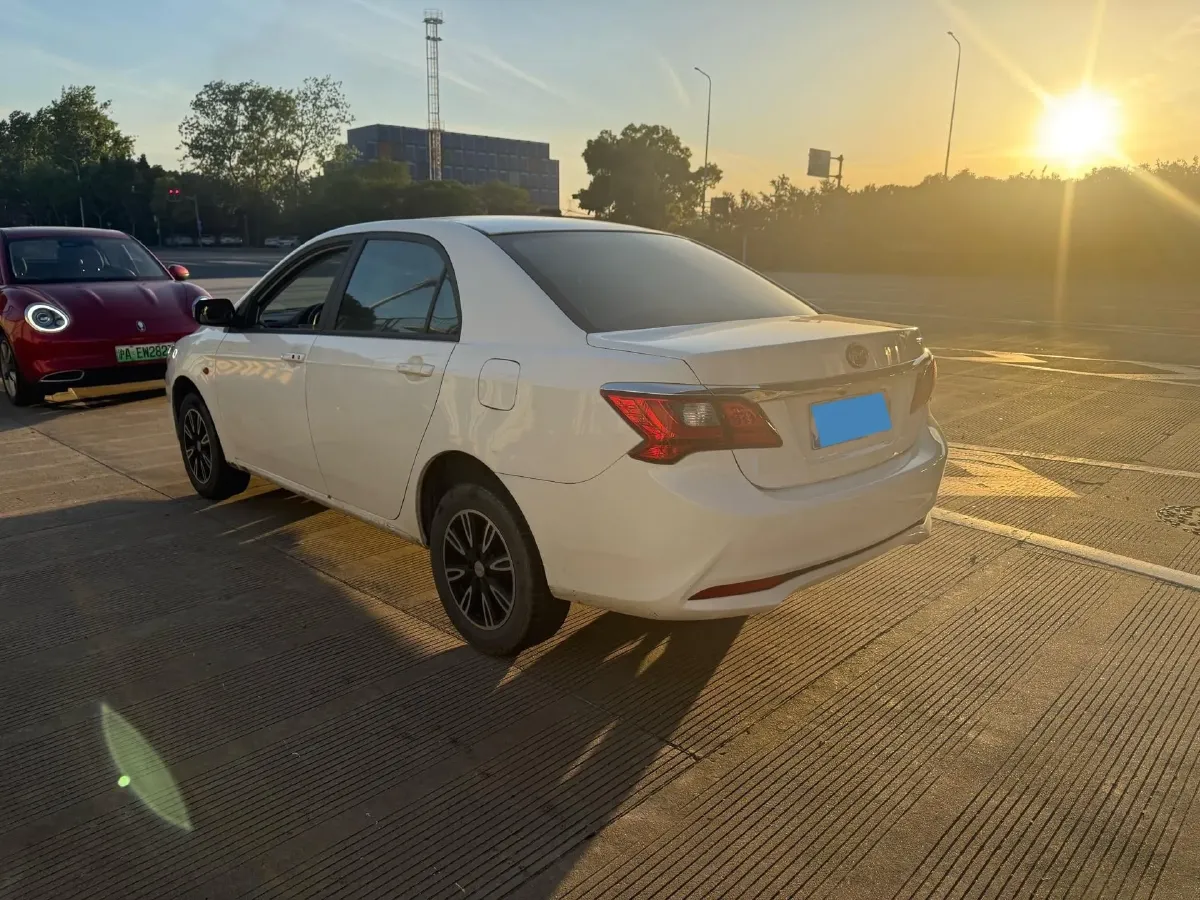 2020 BYD F3 1.5L 109HP L4 5MT,autocango,china used car exporter,china ev exporter,chinese used car exporter,chinese used ev exporter