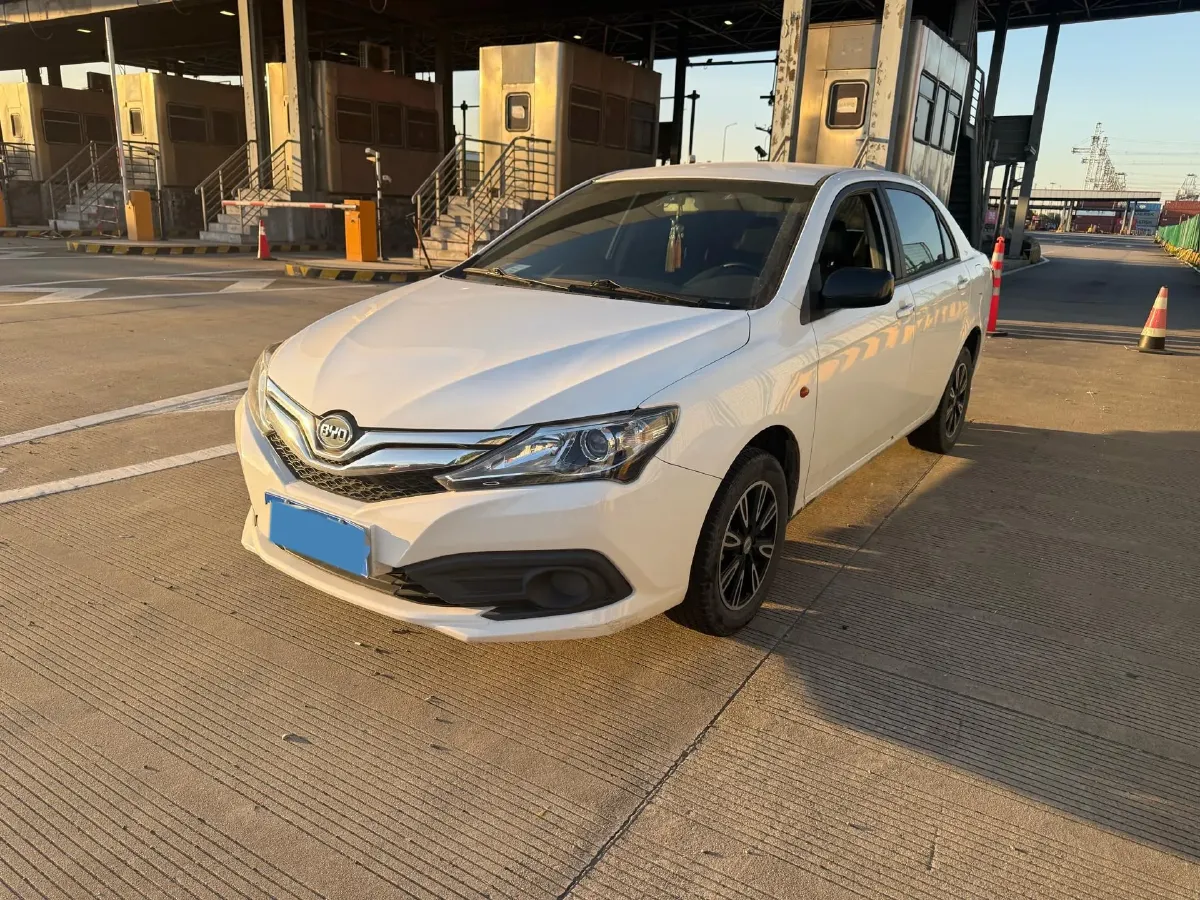 2020 BYD F3 1.5L 109HP L4 5MT,autocango,china used car exporter,china ev exporter,chinese used car exporter,chinese used ev exporter