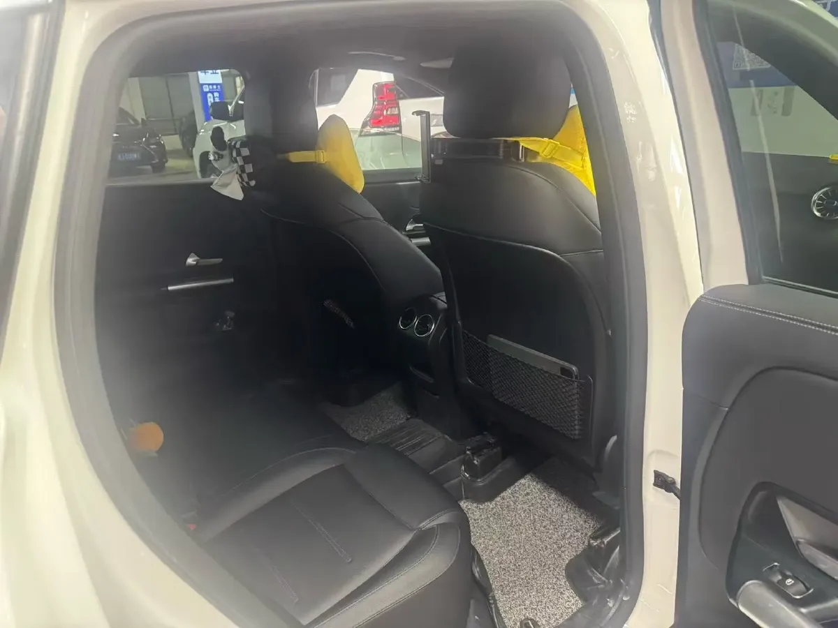 2020 Mercedes-Benz GLA Class 1.3T 163HP L4 7DCT,autocango,china used car exporter,china ev exporter,chinese used car exporter,chinese used ev exporter