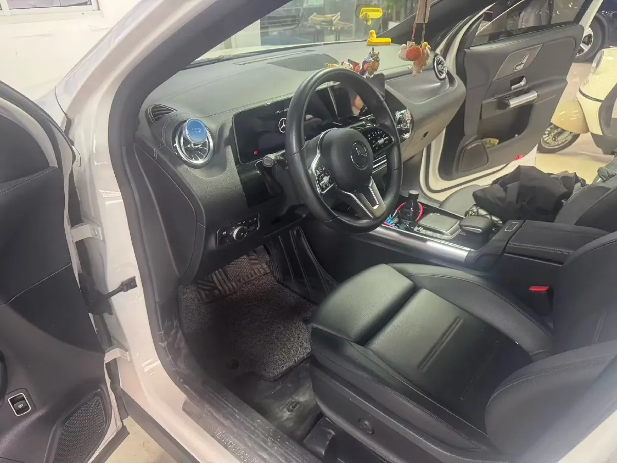 2020 Mercedes-Benz GLA Class 1.3T 163HP L4 7DCT,autocango,china used car exporter,china ev exporter,chinese used car exporter,chinese used ev exporter