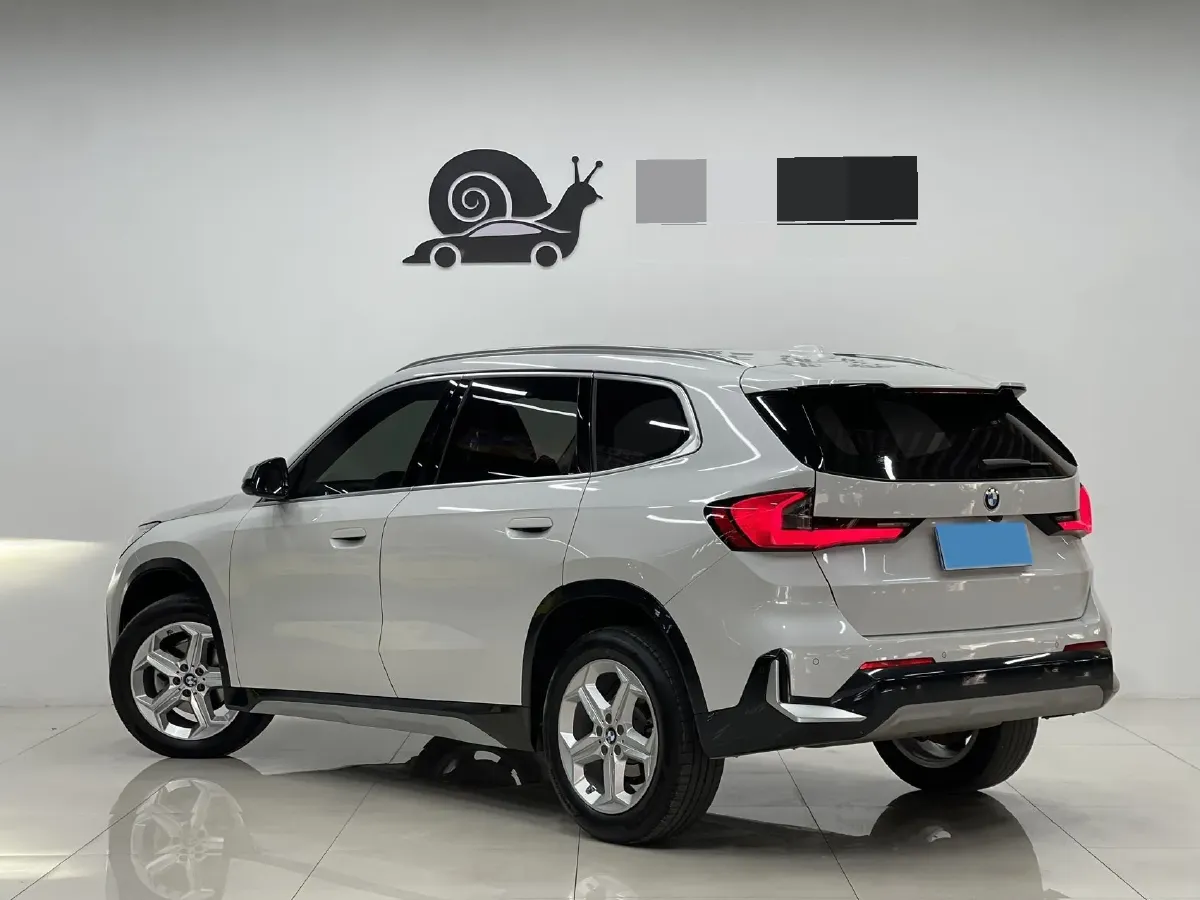 2023 BMW X1 1.5T 156HP L3 7DCT,autocango,china used car exporter,china ev exporter,chinese used car exporter,chinese used ev exporter