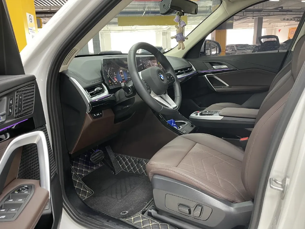 2023 BMW X1 1.5T 156HP L3 7DCT,autocango,china used car exporter,china ev exporter,chinese used car exporter,chinese used ev exporter