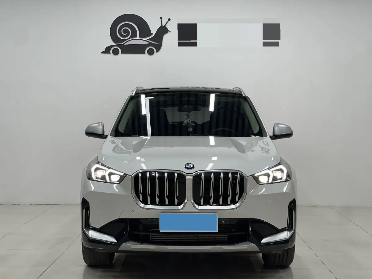 2023 BMW X1 1.5T 156HP L3 7DCT,autocango,china used car exporter,china ev exporter,chinese used car exporter,chinese used ev exporter