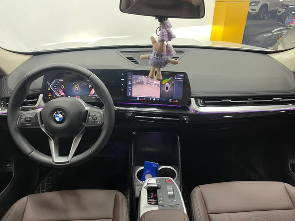 2023 BMW X1 1.5T 156HP L3 7DCT,autocango,china used car exporter,china ev exporter,chinese used car exporter,chinese used ev exporter