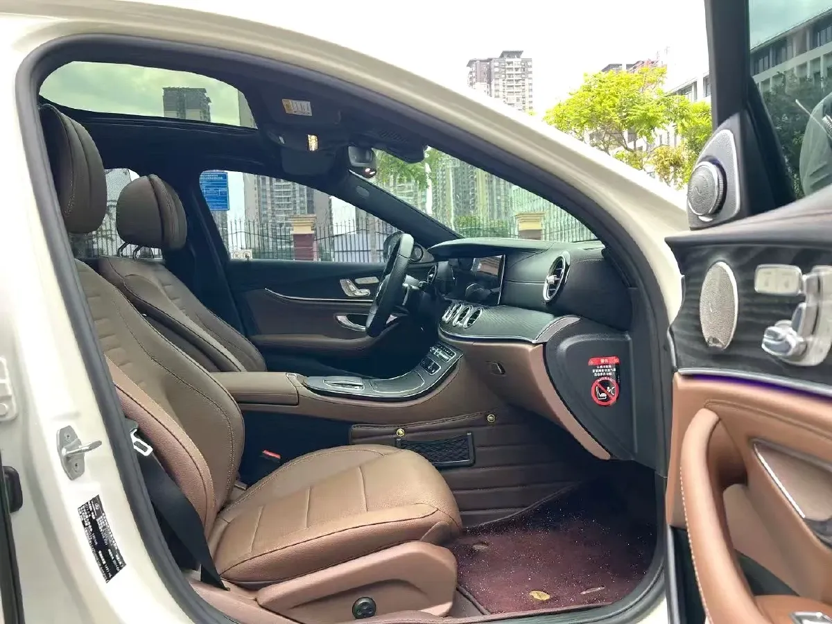 2021 Mercedes-Benz E Class 2.0T 258HP L4 9AT,autocango,china used car exporter,china ev exporter,chinese used car exporter,chinese used ev exporter