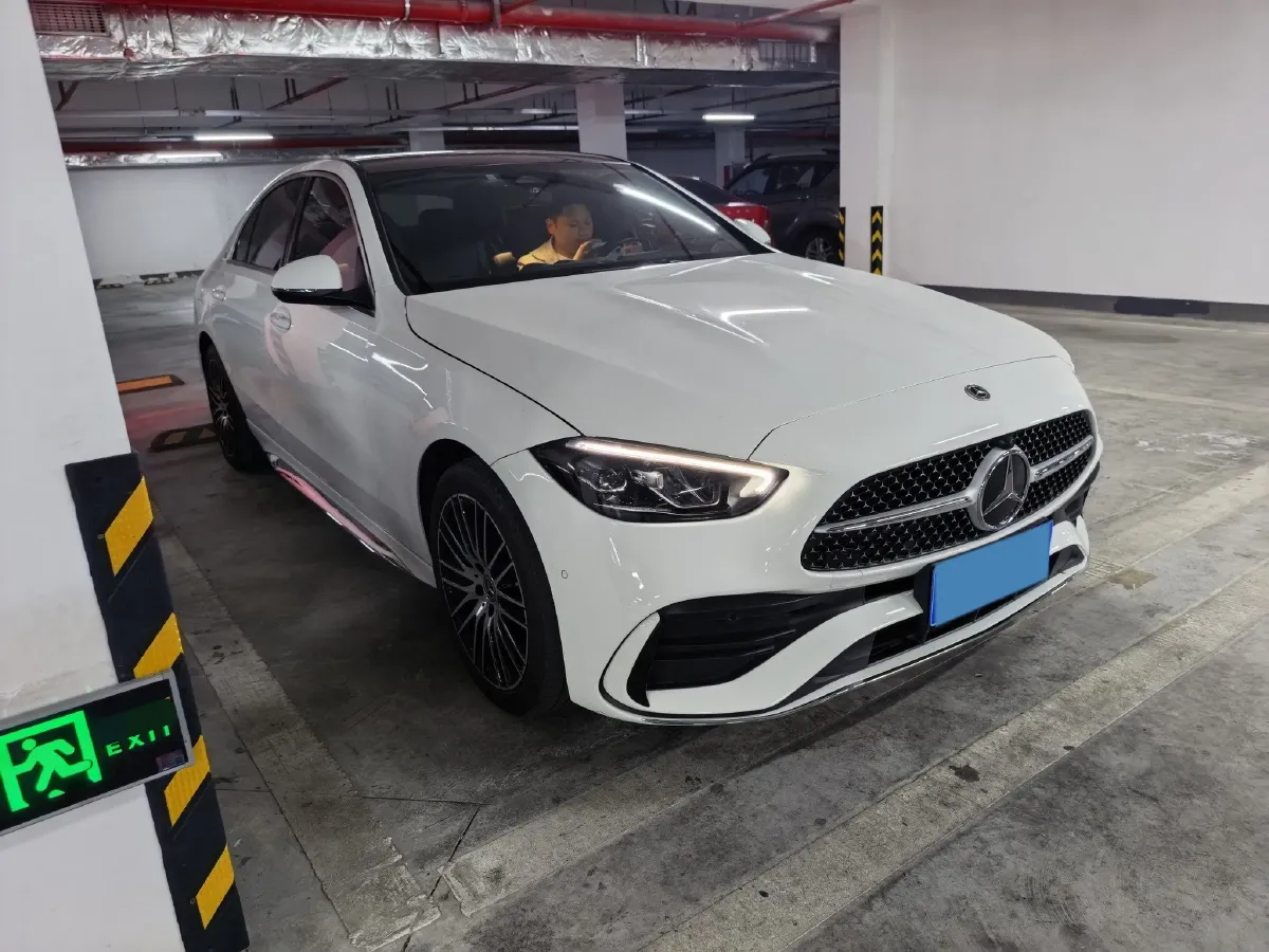 2022 Mercedes-Benz C Class 1.5T 204HP L4 9AT,autocango,china used car exporter,china ev exporter,chinese used car exporter,chinese used ev exporter