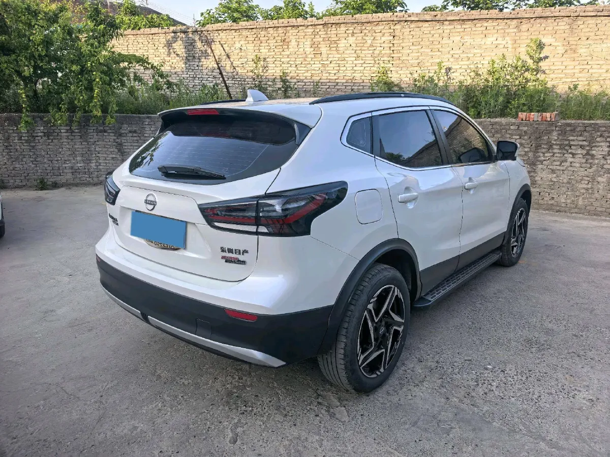 2025 Nissan Qashqai 2.0L 151HP L4 CVT,autocango,china used car exporter,china ev exporter,chinese used car exporter,chinese used ev exporter