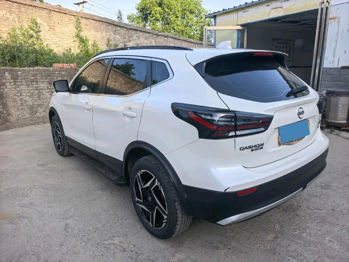 2025 Nissan Qashqai 2.0L 151HP L4 CVT,autocango,china used car exporter,china ev exporter,chinese used car exporter,chinese used ev exporter