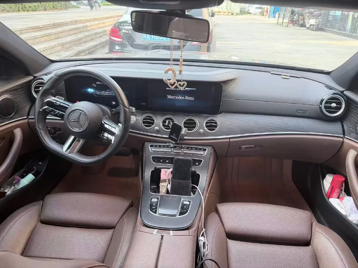 2021 Mercedes-Benz E Class 2.0T 197HP L4 9AT,autocango,china used car exporter,china ev exporter,chinese used car exporter,chinese used ev exporter