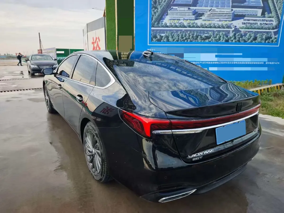 2025 Buick Larcosse 2.0T 237HP L4 9AT,autocango,china used car exporter,china ev exporter,chinese used car exporter,chinese used ev exporter