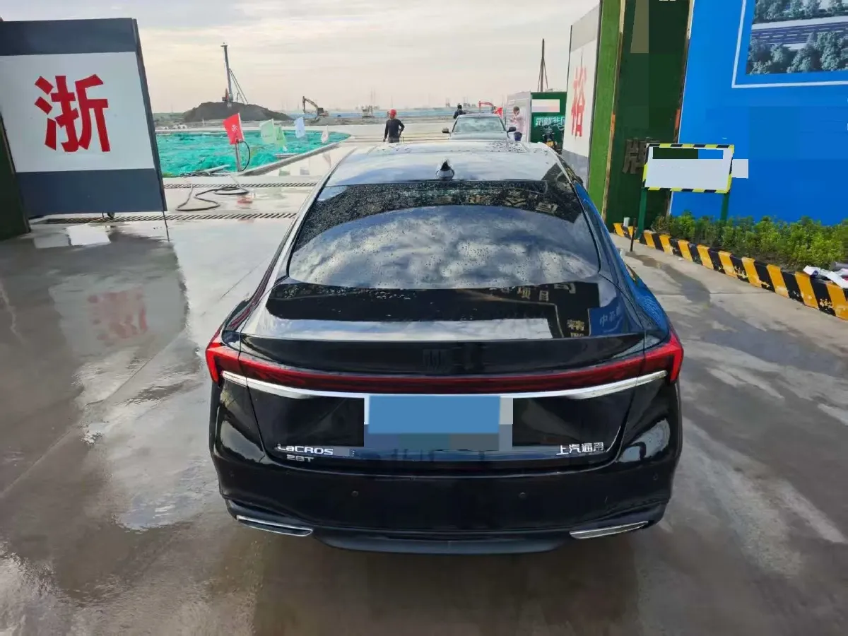 2025 Buick Larcosse 2.0T 237HP L4 9AT,autocango,china used car exporter,china ev exporter,chinese used car exporter,chinese used ev exporter