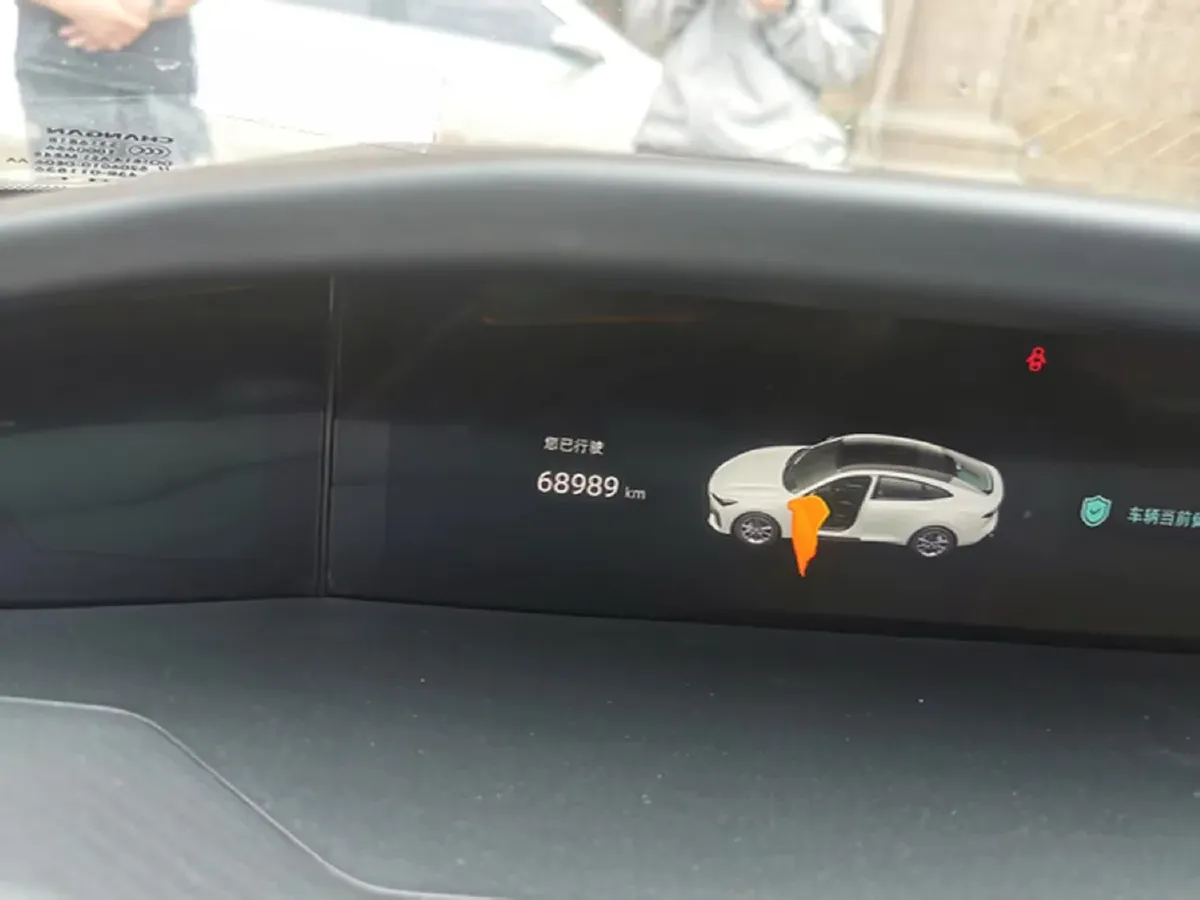 2022 ChangAn UNI-V 1.5T 188HP L4 7DCT,autocango,china used car exporter,china ev exporter,chinese used car exporter,chinese used ev exporter
