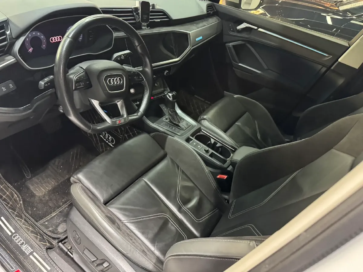 2020 Audi Q3 Sportback 2.0T 186HP L4 7DCT,autocango,china used car exporter,china ev exporter,chinese used car exporter,chinese used ev exporter