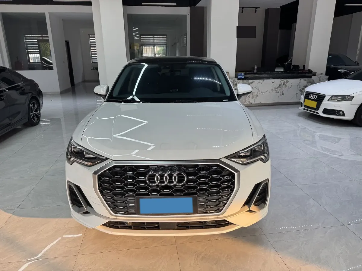2020 Audi Q3 Sportback 2.0T 186HP L4 7DCT,autocango,china used car exporter,china ev exporter,chinese used car exporter,chinese used ev exporter