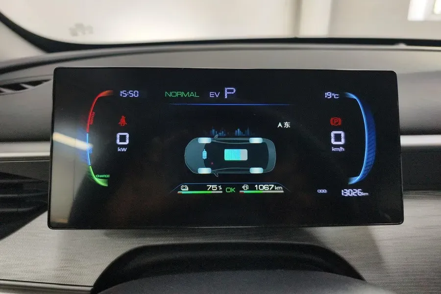 2025 BYD Seal05 DM-i 1.5L 101HP L4 E-CVT PHEV 7.68KWH,autocango,china used car exporter,china ev exporter,chinese used car exporter,chinese used ev exporter