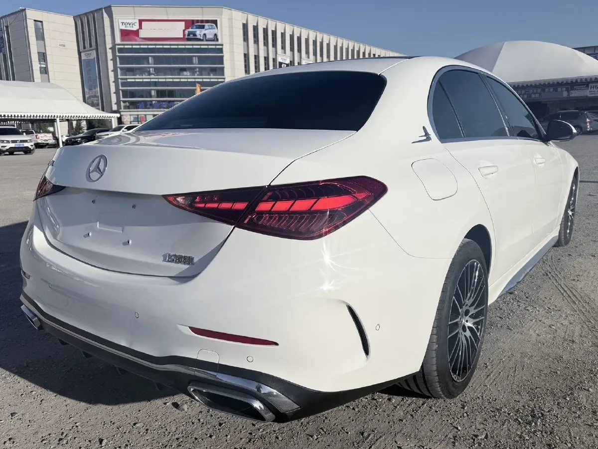 2023 Mercedes-Benz C Class 1.5T 204HP L4 9AT,autocango,china used car exporter,china ev exporter,chinese used car exporter,chinese used ev exporter