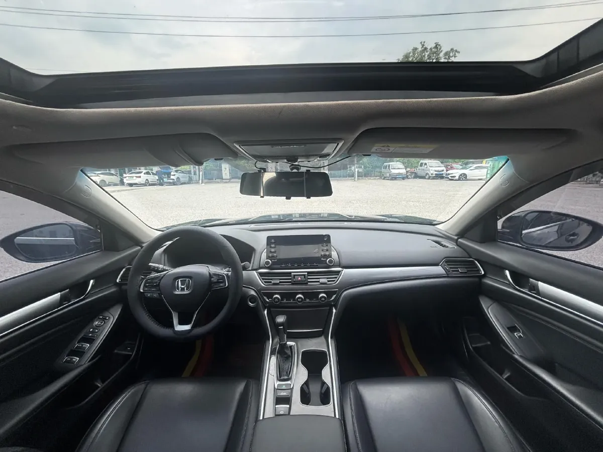 2018 Honda Accord 1.5T 194HP L4 CVT,autocango,china used car exporter,china ev exporter,chinese used car exporter,chinese used ev exporter