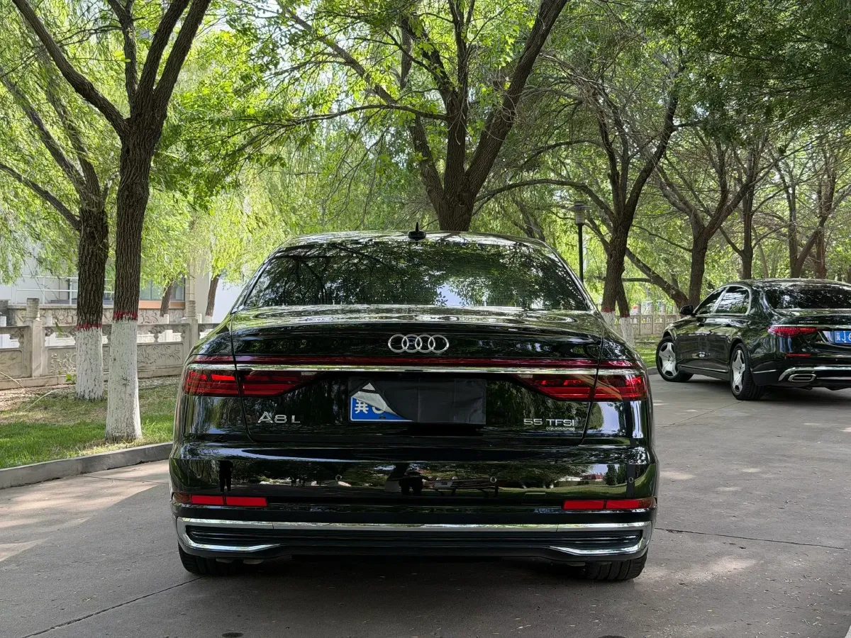 2024 Audi A8 3.0T 286HP V6 8AT,autocango,china used car exporter,china ev exporter,chinese used car exporter,chinese used ev exporter