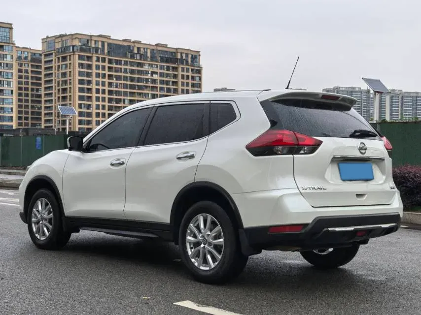 2020 Nissan X-Trail 2.0L 154HP L4 CVT,autocango,china used car exporter,china ev exporter,chinese used car exporter,chinese used ev exporter