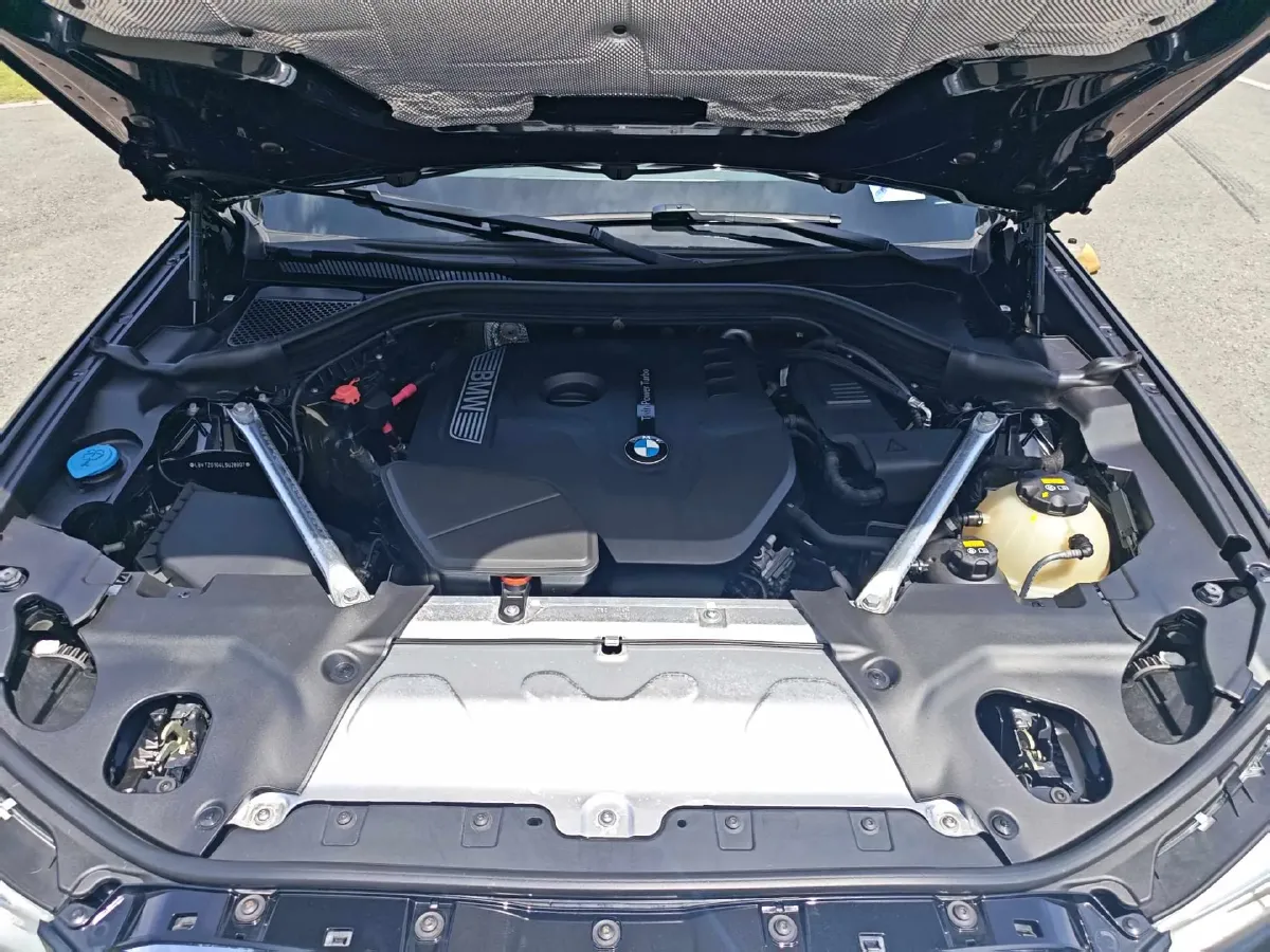 2020 BMW X3 2.0T 224HP L4 8AT,autocango,china used car exporter,china ev exporter,chinese used car exporter,chinese used ev exporter