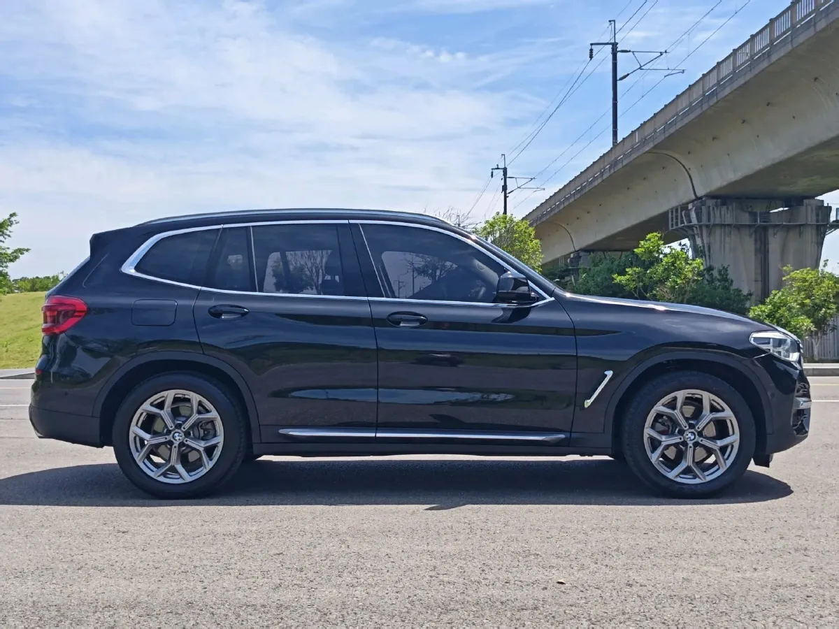 2020 BMW X3 2.0T 224HP L4 8AT,autocango,china used car exporter,china ev exporter,chinese used car exporter,chinese used ev exporter