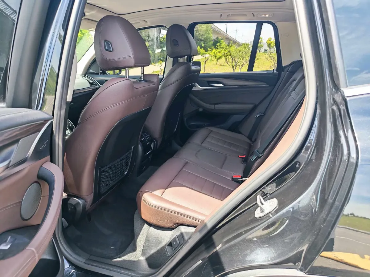 2020 BMW X3 2.0T 224HP L4 8AT,autocango,china used car exporter,china ev exporter,chinese used car exporter,chinese used ev exporter