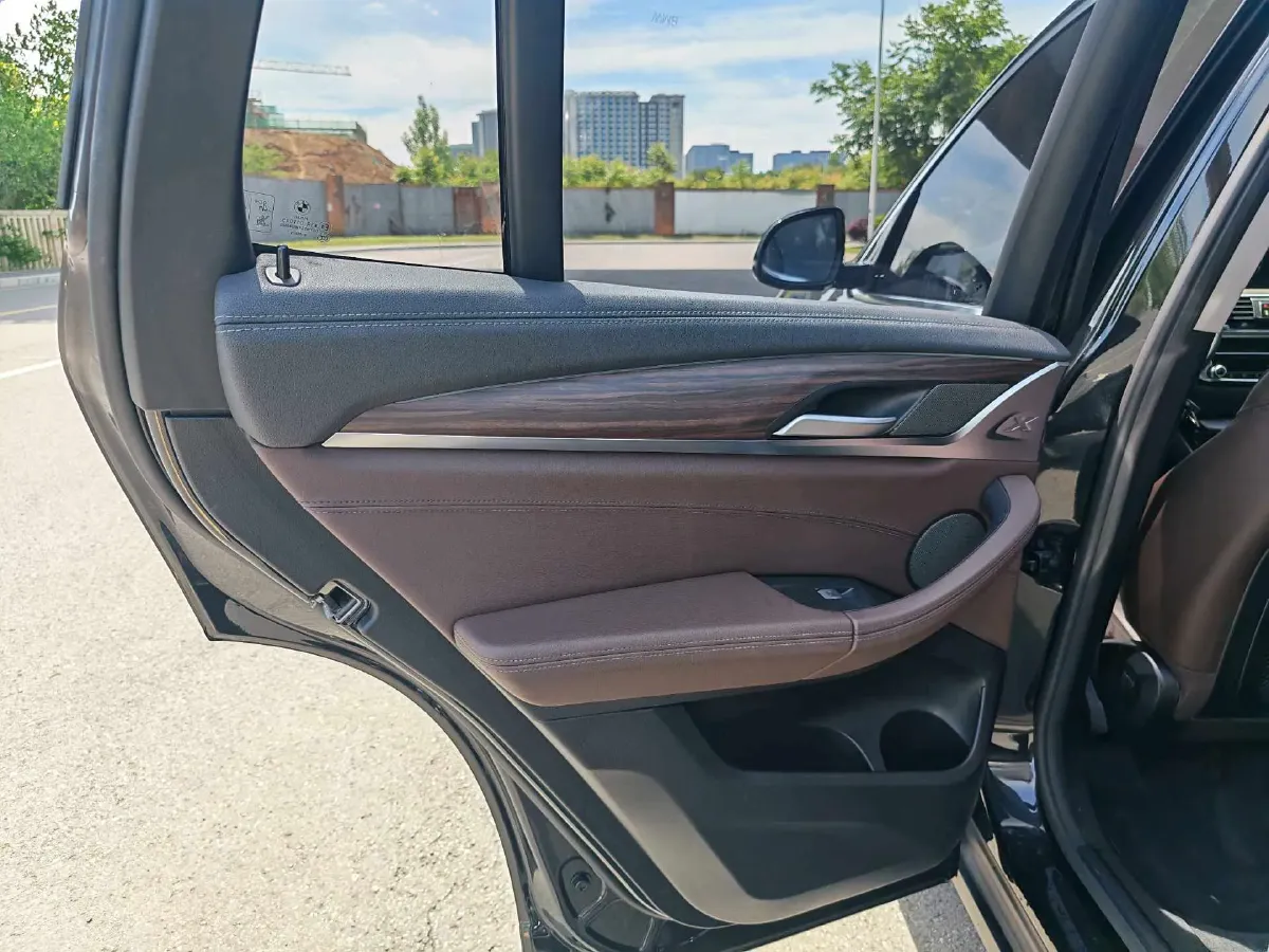 2020 BMW X3 2.0T 224HP L4 8AT,autocango,china used car exporter,china ev exporter,chinese used car exporter,chinese used ev exporter