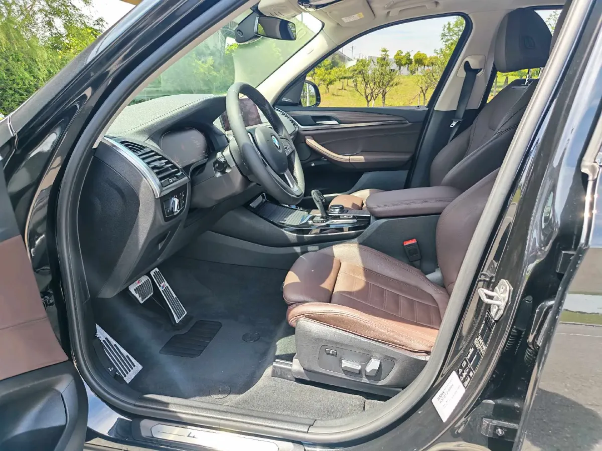 2020 BMW X3 2.0T 224HP L4 8AT,autocango,china used car exporter,china ev exporter,chinese used car exporter,chinese used ev exporter