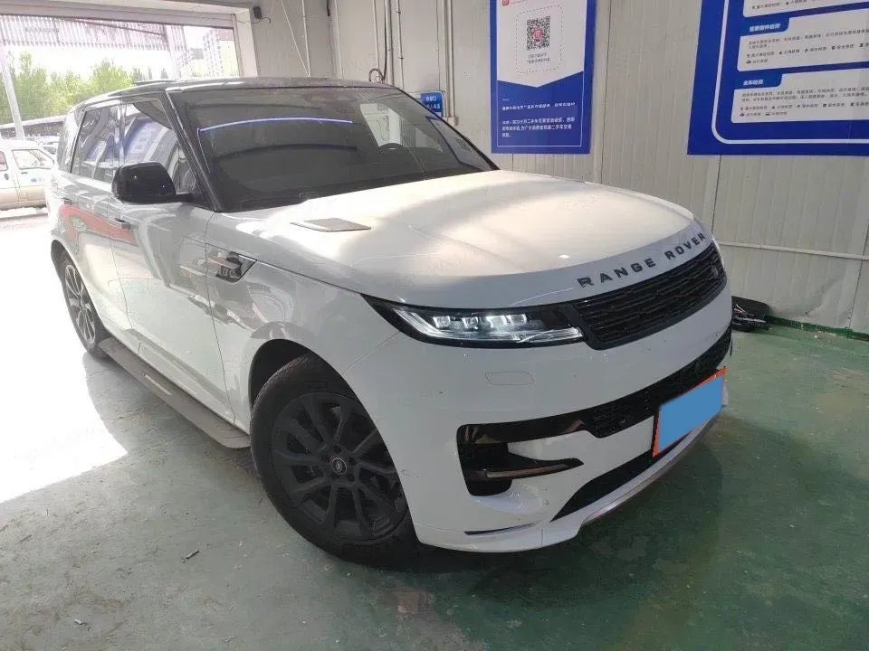 2024 Land Rover Range Rover Sport 3.0T 400HP L6 8AT,autocango,china used car exporter,china ev exporter,chinese used car exporter,chinese used ev exporter