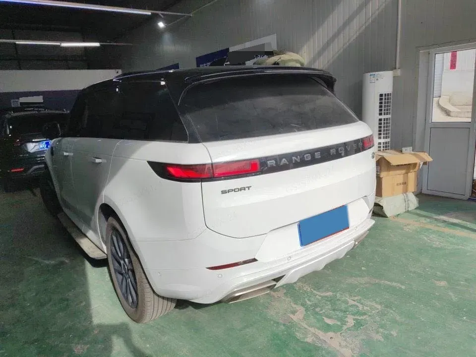 2024 Land Rover Range Rover Sport 3.0T 400HP L6 8AT,autocango,china used car exporter,china ev exporter,chinese used car exporter,chinese used ev exporter