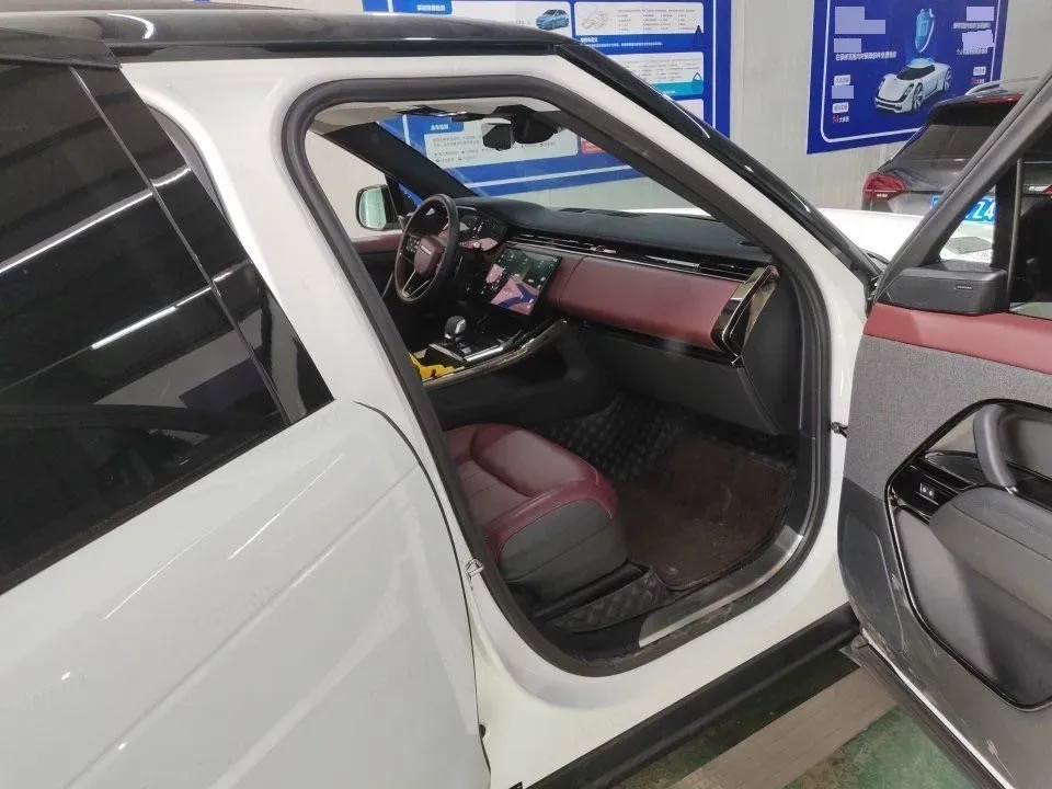 2024 Land Rover Range Rover Sport 3.0T 400HP L6 8AT,autocango,china used car exporter,china ev exporter,chinese used car exporter,chinese used ev exporter