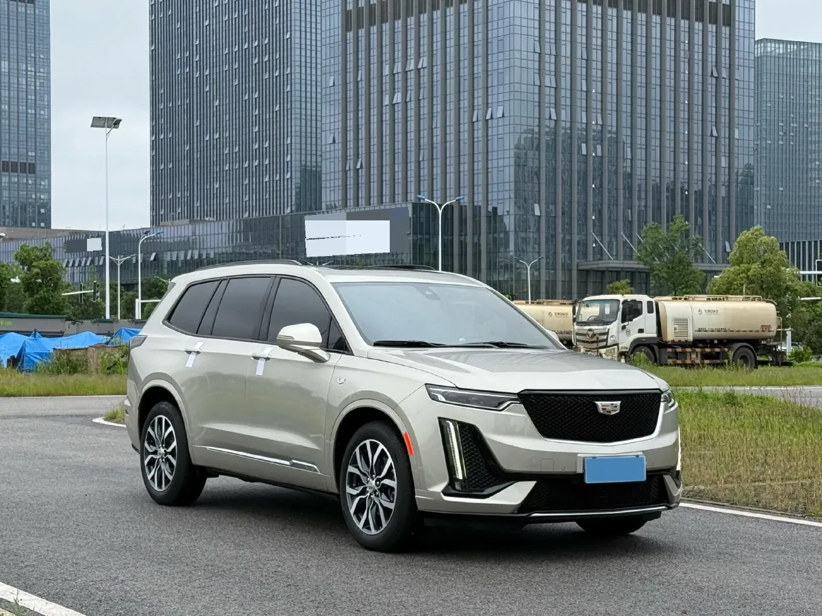 2022 Cadillac XT6 2.0T 237HP L4 9AT,autocango,china used car exporter,china ev exporter,chinese used car exporter,chinese used ev exporter