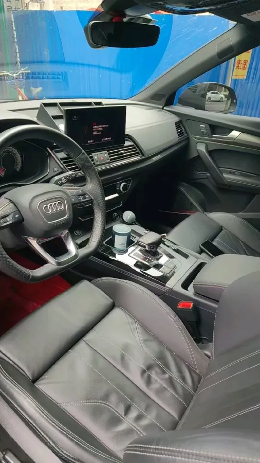 2024 Audi Q5L 2.0T 245HP L4 7DCT,autocango,china used car exporter,china ev exporter,chinese used car exporter,chinese used ev exporter
