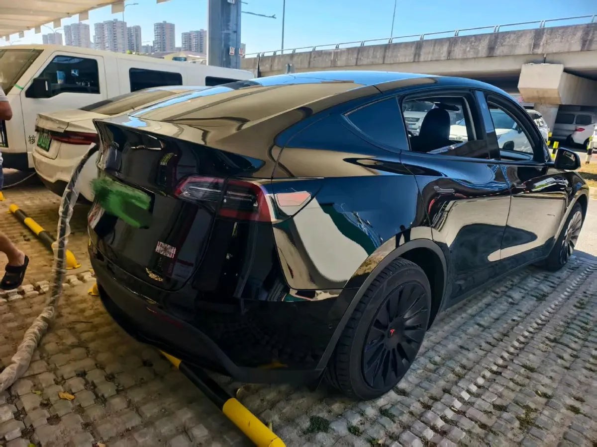 2022 BMW 3 Series 2.0T 184HP L4 8AT,autocango,china used car exporter,china ev exporter,chinese used car exporter,chinese used ev exporter