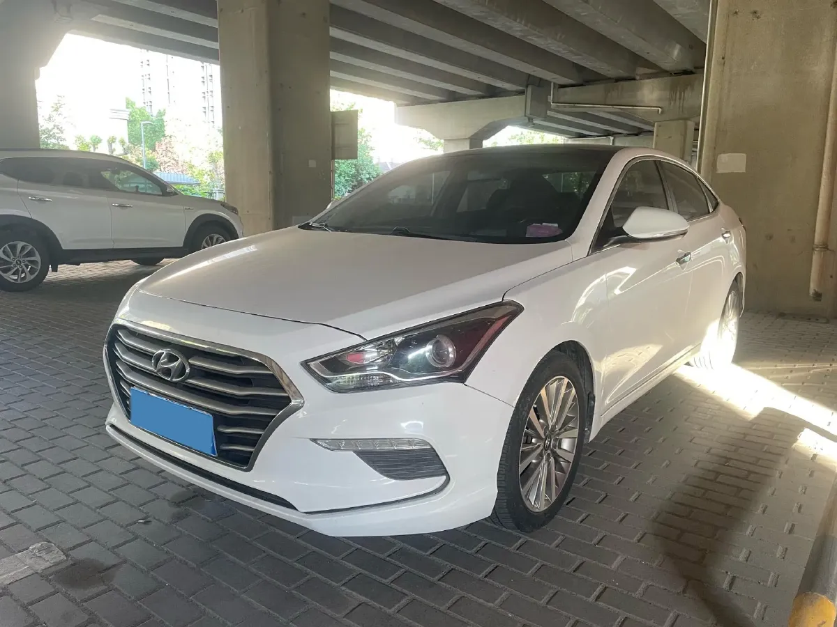 2017 Hyundai Mistra 1.8L 143HP L4 6AT,autocango,china used car exporter,china ev exporter,chinese used car exporter,chinese used ev exporter