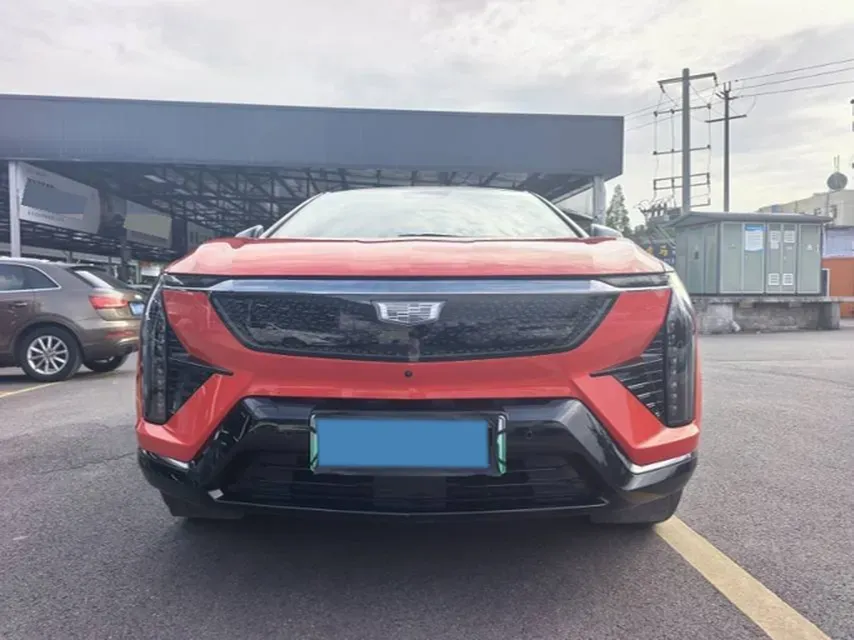 2024 Cadillac OPTIQ BEV 79.7KWH,autocango,china used car exporter,china ev exporter,chinese used car exporter,chinese used ev exporter
